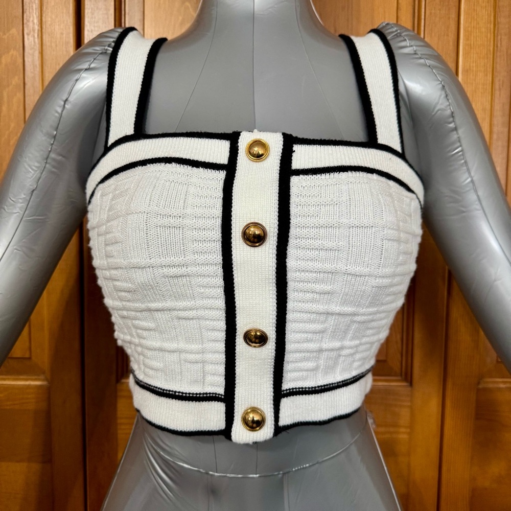 SHEIN Black and White Crop Top with Modern Design